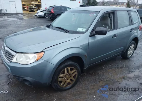 2010 Subaru Forester 2.5X из США, поврежденный, VIN JF2SH6AC5AG753305